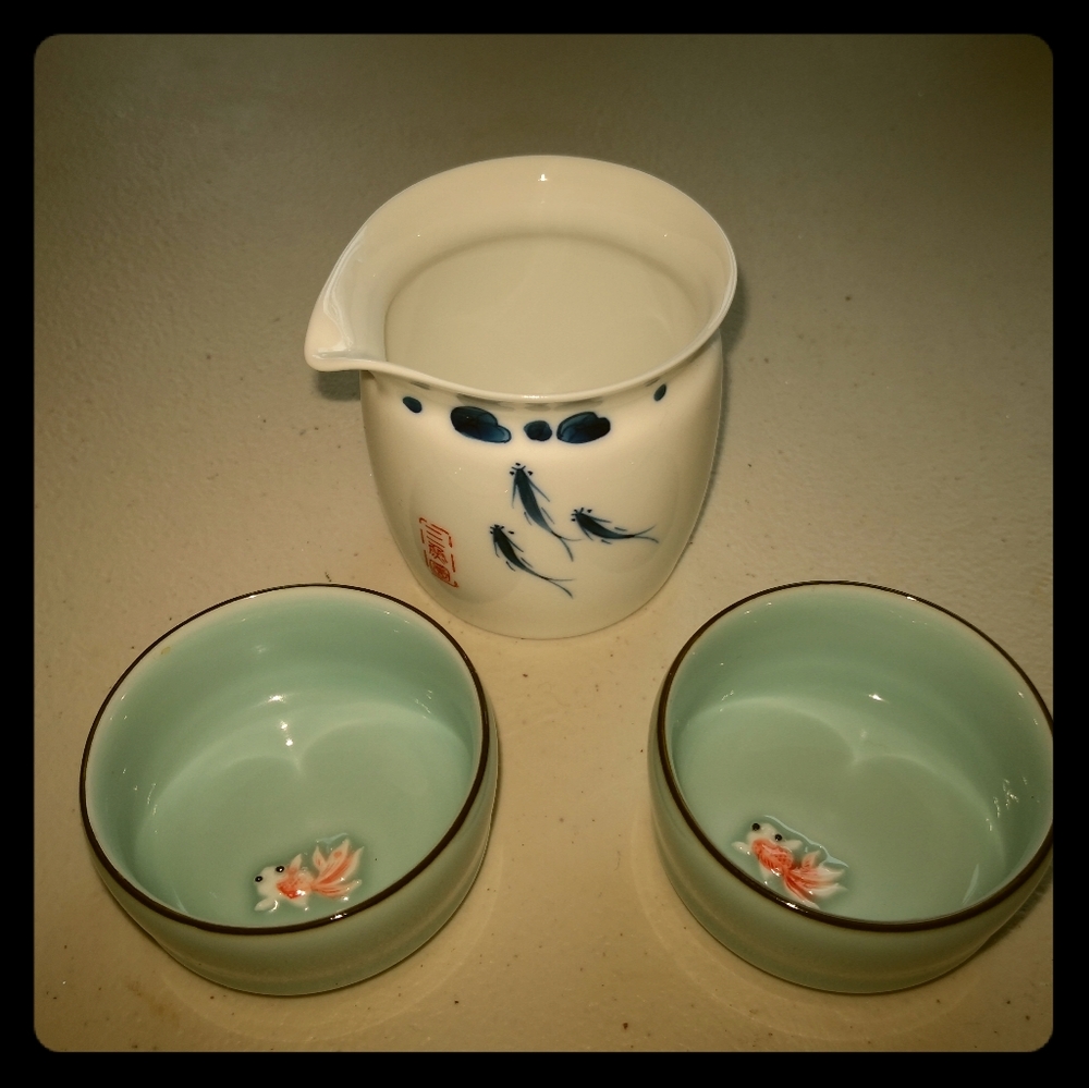 Fish tea set